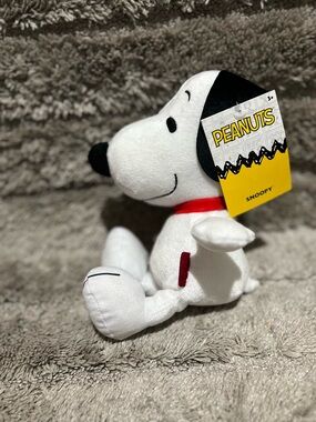 Peanuts Snoopy Floppy Ears Black and White Plush Toy Stuffed Animal 10 inch NWT